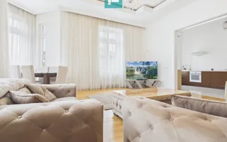 Apartament deosebit în clădire istorică central - Poză 32