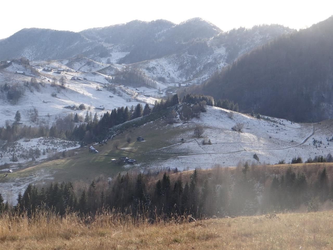In locatia de basm: - Pestera, Moieciu, Brasov, utilitati, accesibilitate - Poză 20