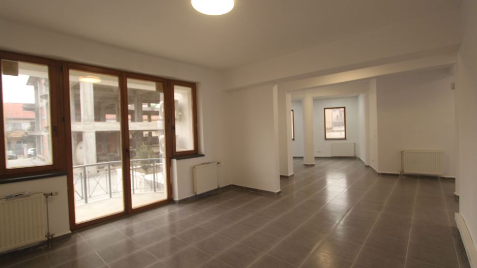 Spatiu birouri E+M - 205mp - zona L. Rebreanu - Poză 3