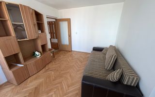Apartament 3 camere de inchiriat, etaj 5 - zona Cetate - Poză 1