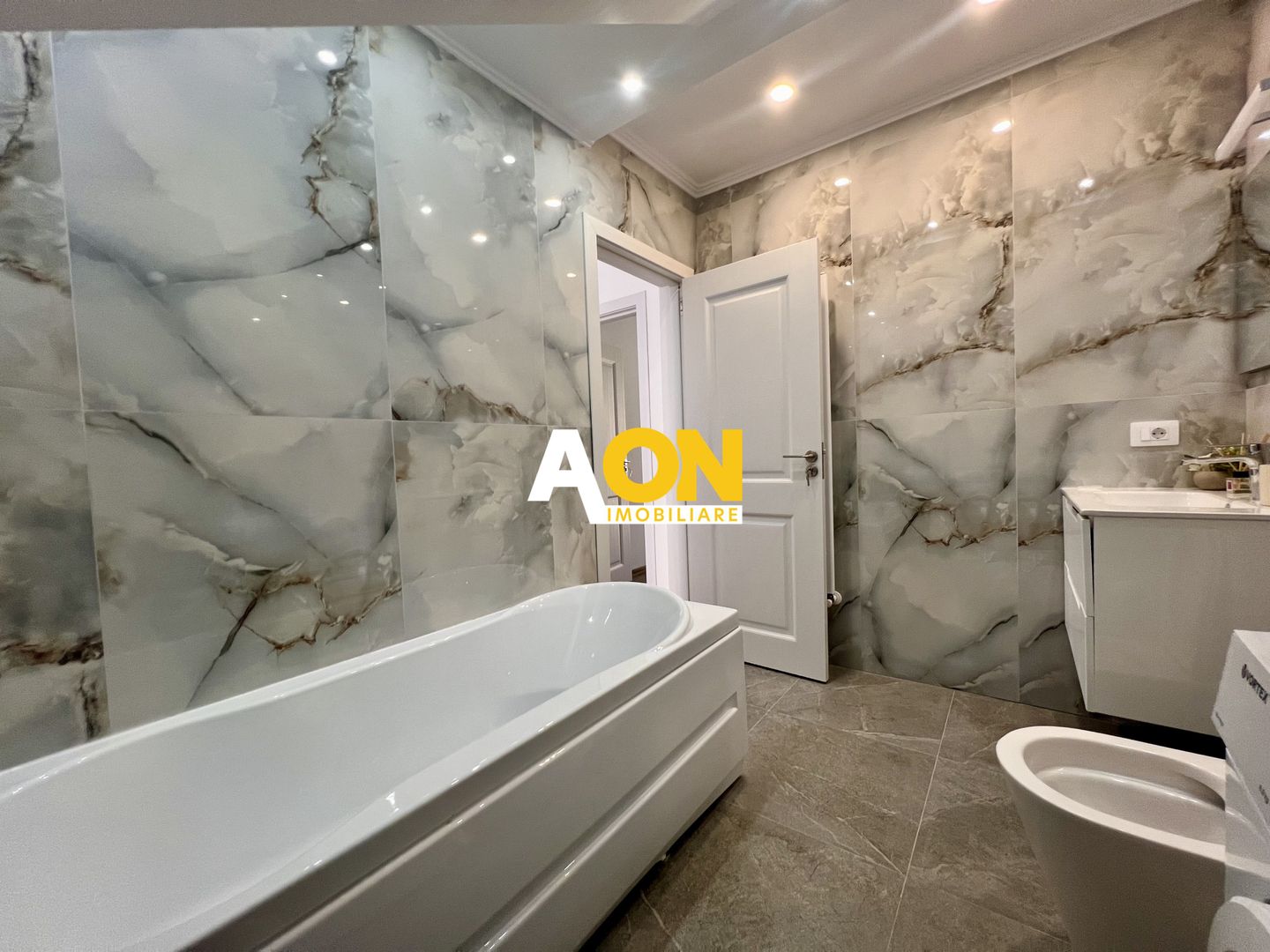 Apartament 3 Camere - Poză 11