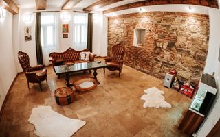 Casa de vanzare 4 camere, zona centrala Gherla - Poză 2