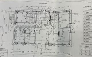 De vânzare – Bloc cu destinație comercială în Anenii Noi, pe Strada Centrală. - Poză 20