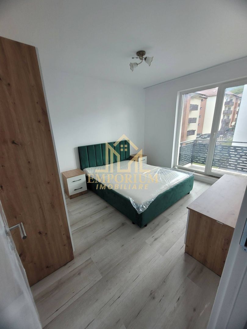 2 camere semidecomandate, Floresti, zona Dirt Park - Poză 1