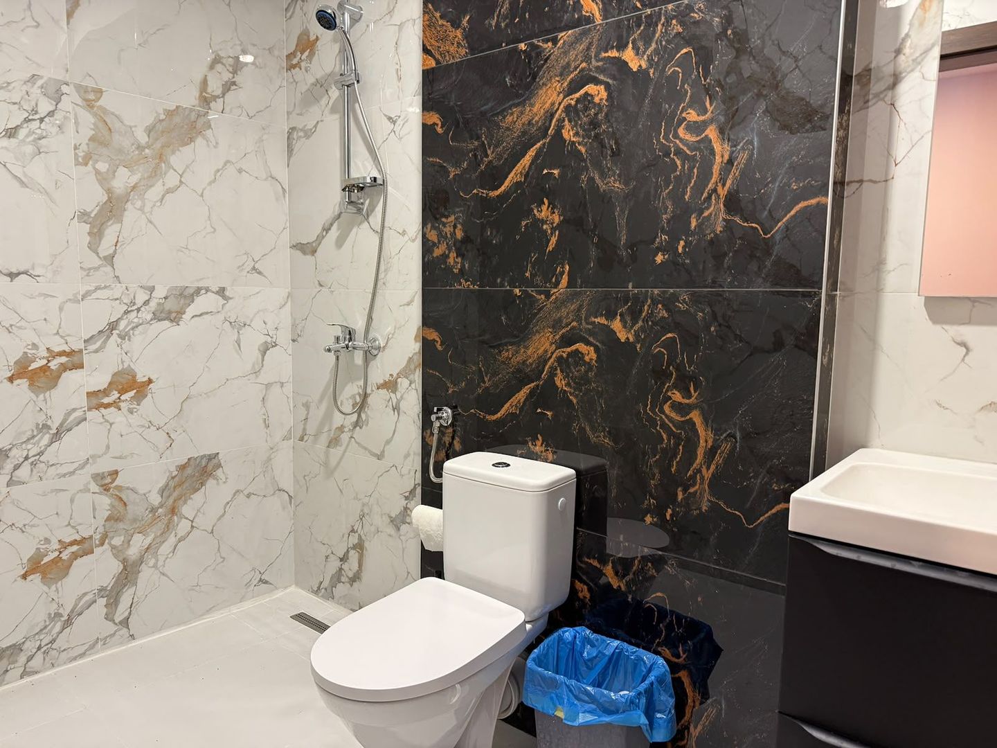 Spațiu comercial / birouri la parter | 135 mp | Odăi - Poză 13