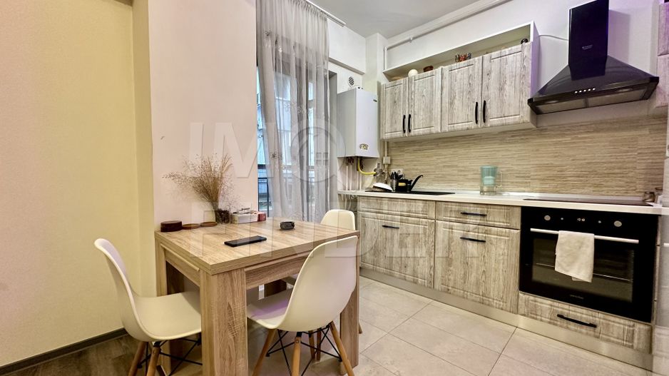 Vanzare 2 camere, imobil nou,  52 mp plus terasa 38 mp si garaj - Poză 1