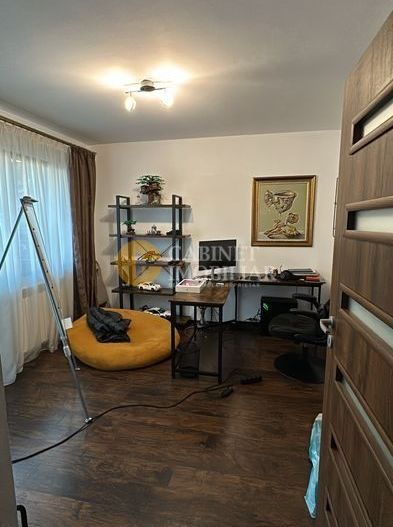 PODU ROS - 3 CAMERE - ETAJ INTERMEDIAR - RENOVAT SI MOBILAT - Poză 7