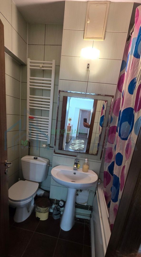 Apartament de închiriat, 2 camere, decomandat, 65 mp, zona Alexandru cel Bun, Iași - Poză 3