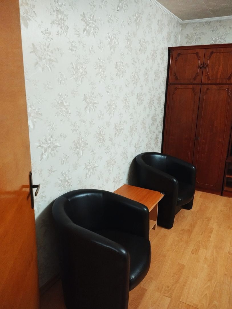 3 camere Brancoveanu - Secuilor - 2 gr. sanit., bloc 1986,loc parcare! - Poză 12