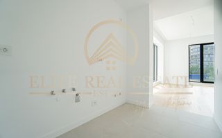 Stațiunea Mamaia - Vânzare apartament cu 2 camere, 2 bai si terasa. - Poză 7