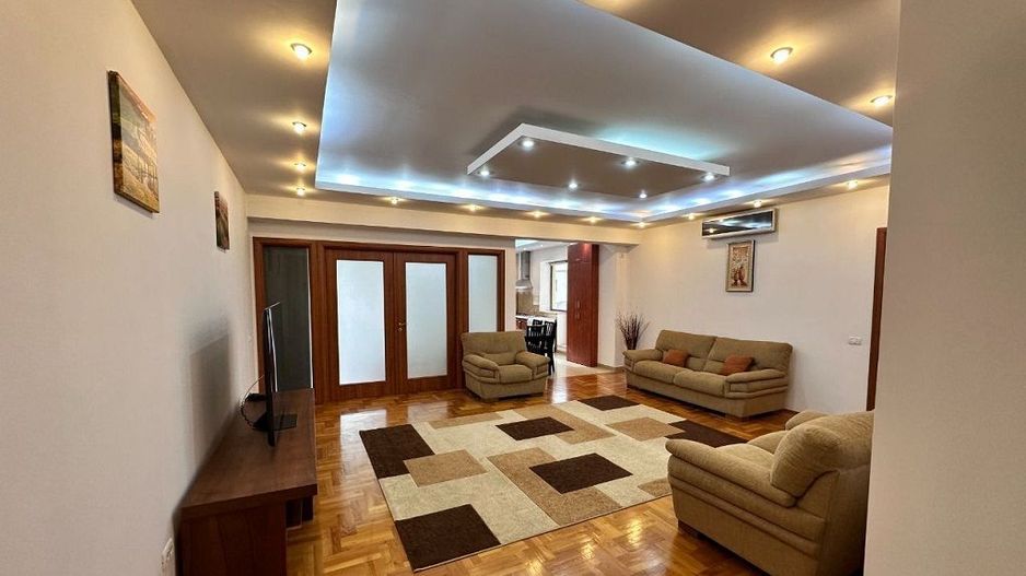 Elegant 3-room apartment | Herastrau | Underground parking - Poză 2