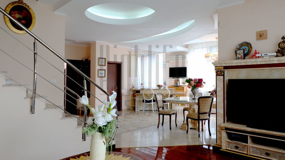 Vila de lux deosebita 9 Camere Pipera Erou Iancu Nicolae 298mp teren - Poză 11