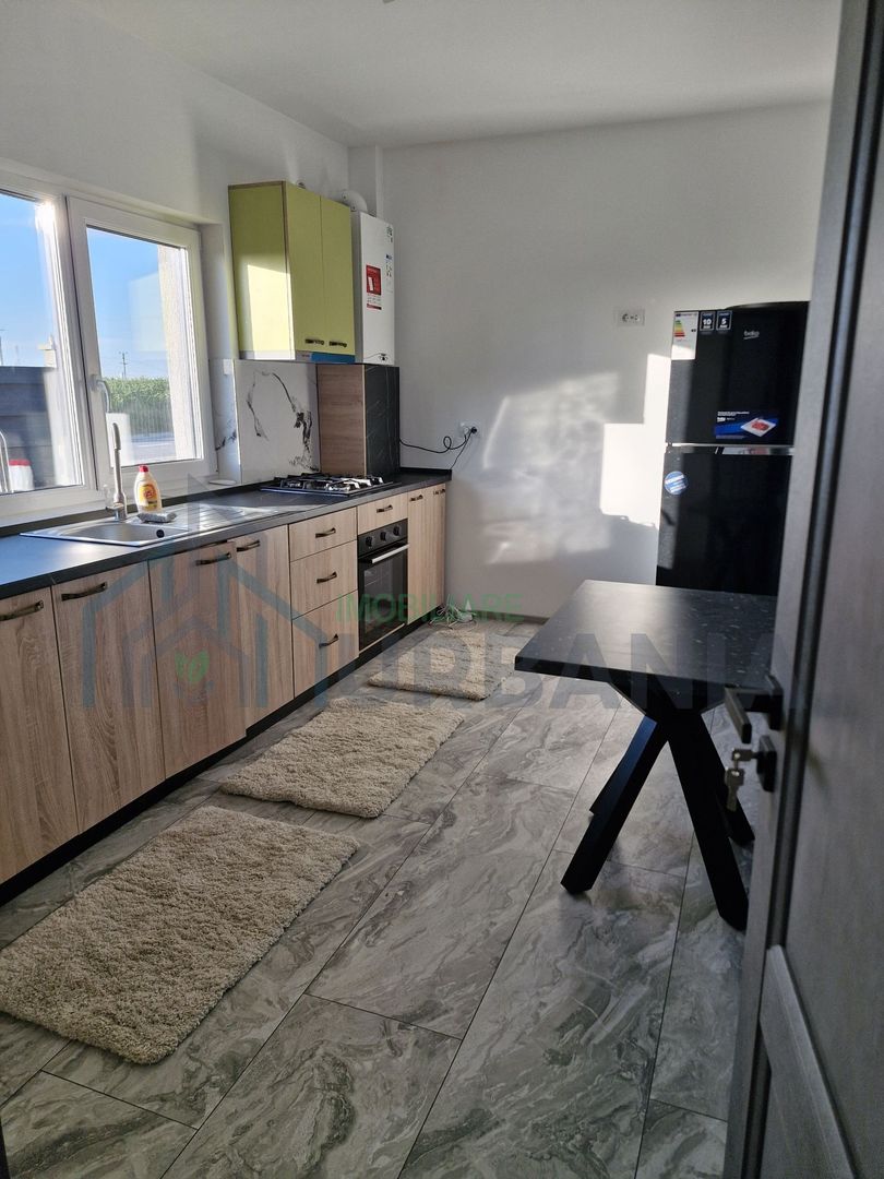Închiriere casă tip duplex, Miroslava, strada Stadionului - Poză 3