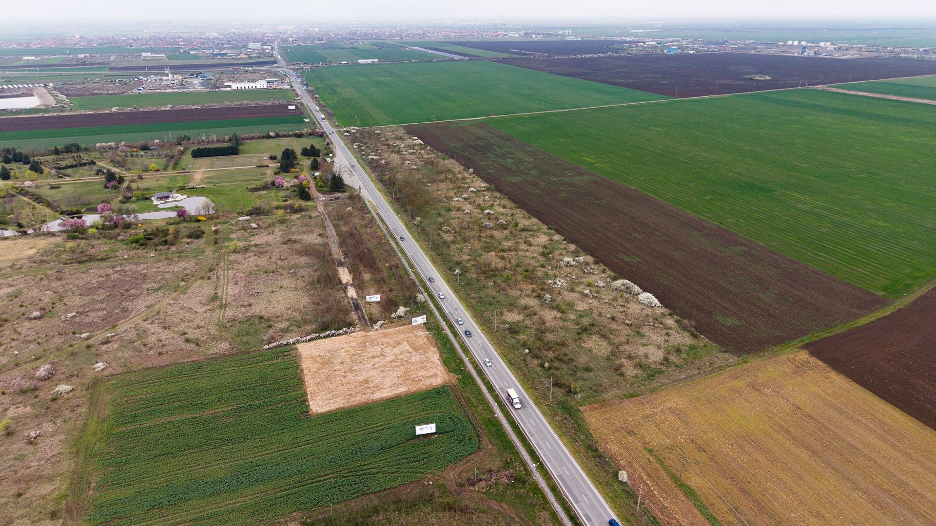 Teren de 41800 mp ieșire Vladimirescu - Poză 4