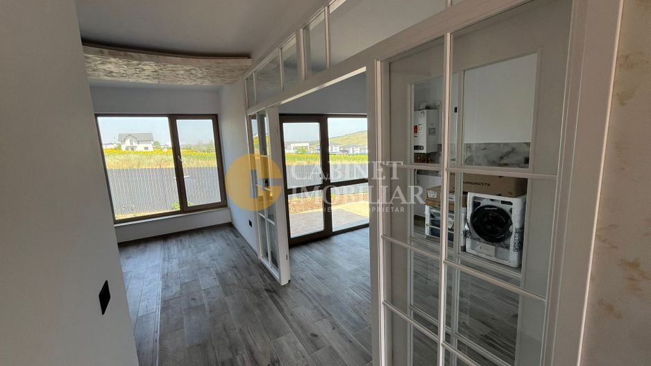 Casa parter 3 camere Cartier Rezidential - Poză 7