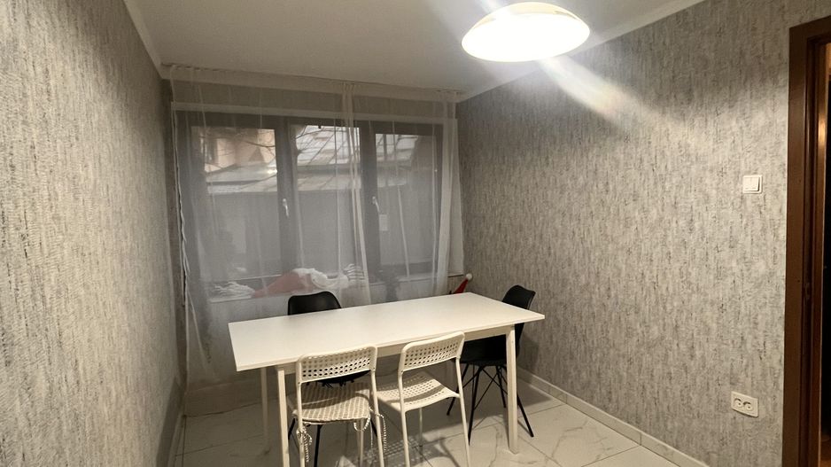 Apartament cu 3 Camere De Vânzare | Suceava /Central I 77.000Euro - Poză 7