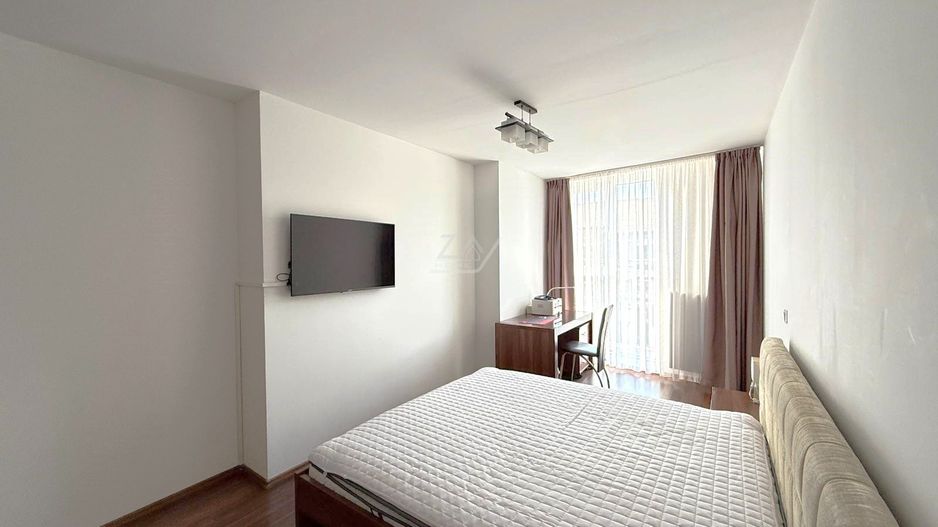 Complex Uranus. Balcon mare. Loc de parcare subteran. - Poză 8