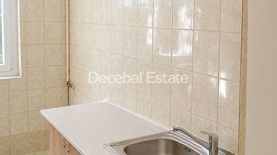 3 minute Metrou Costin Georgian apartament 2 camere, liber, renovat - Poză 3