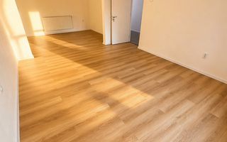 Casa compet renvoata Piata Mihai Viteazau Ploiesti, curte - Poză 2