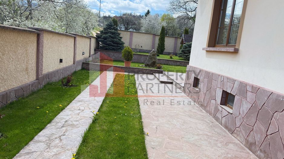 Casă 5 dormitoare + casă de oaspeți, priveliște Piatra Craiului, Sohodol-Bran - Poză 9