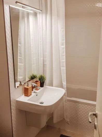 GARSONIERA LUJERULUI, BUCATARIE INCHISA, CENTRALA, METROU 5 MINUTE - Poză 5