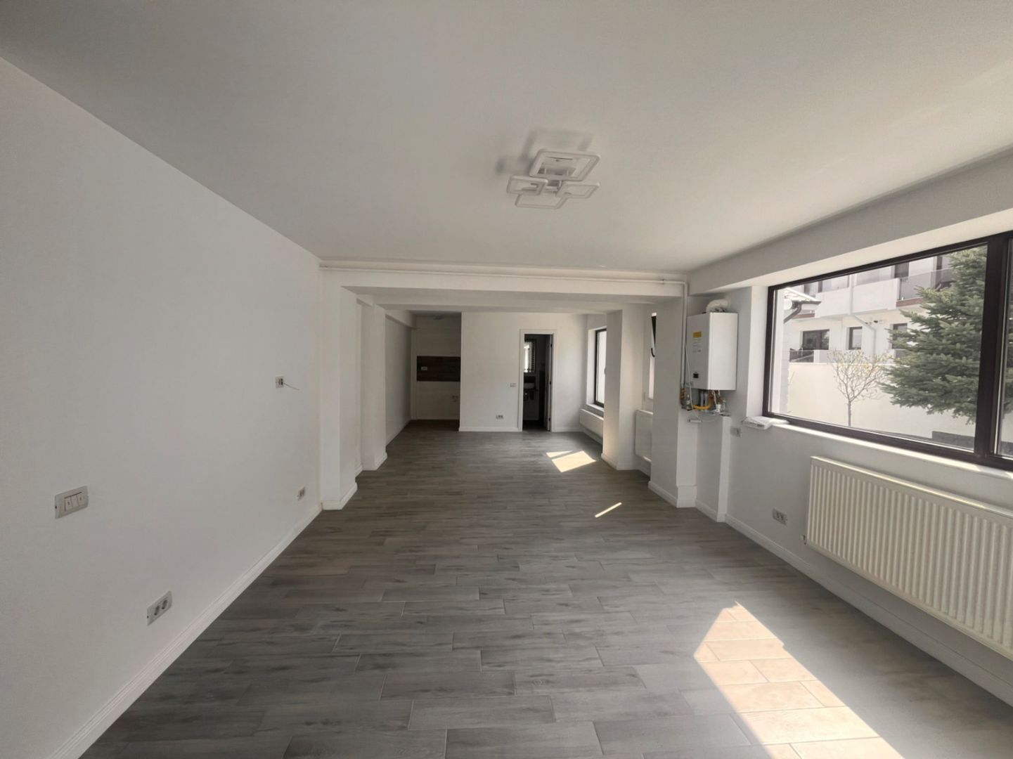 Spații Comerciale de Închiriere | Suceava/Scheia | 400 Euro/luna - Poză 18
