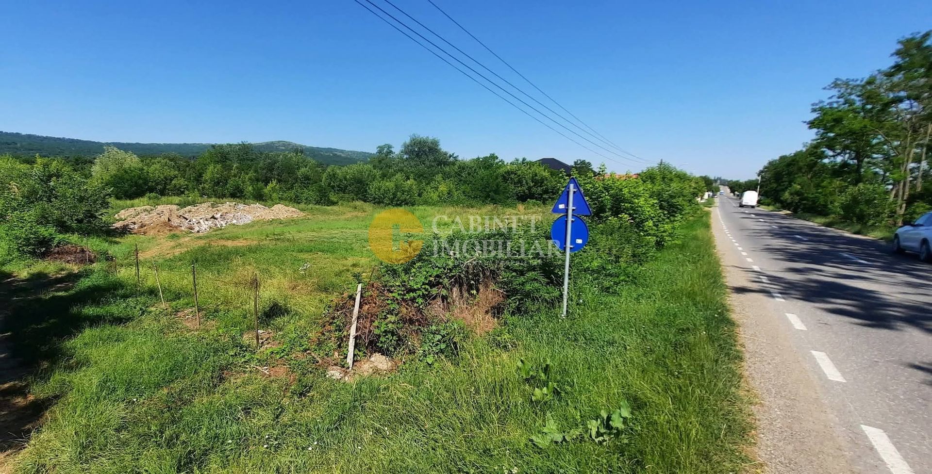 🏡Teren intravilan 900 mp - Voinesti,la strada principală 🏡 - Poză 5