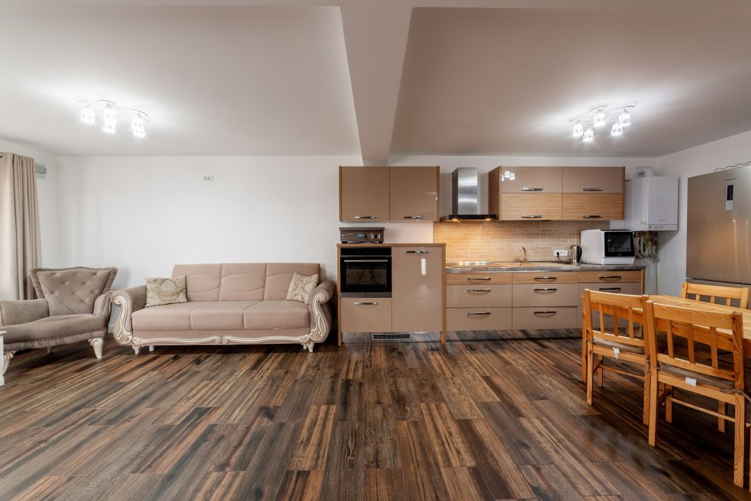 Casa P+M, 120mp utili, teren 477mp, Bradu, AG - Poză 3