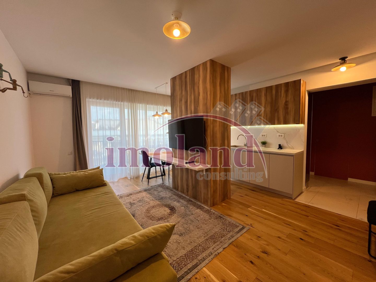 Apartament  2 camere cu parcare  - Uranus - Poză 1