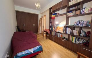 Cartier Visoianu ETAJ 1, bloc 2015, parcare, loc de joaca, statie BUS - Poză 4