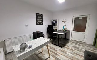 De vânzare apartament etaj1 – Strada Ursului - Poză 1