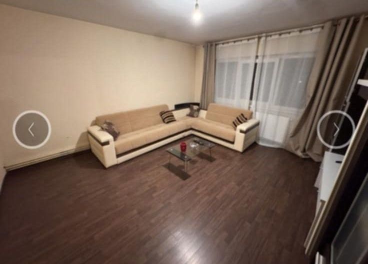 Apartament 3 camere zona Bucovina - Poză 2