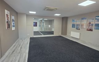 B-dul Mamaia - zona Delfinariu | Spațiu ideal pentru birou | 80mp - Poză 3