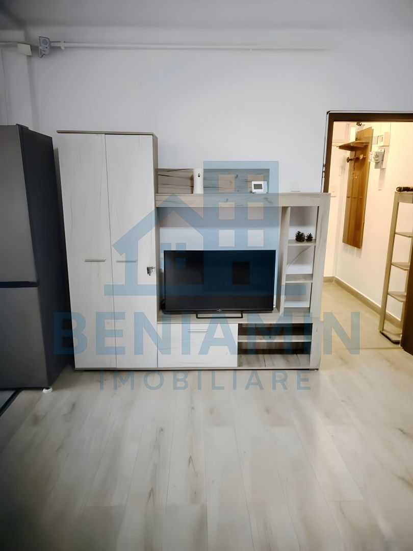 Apartament 2 camere etaj 1 cu centrala si renovat -Astra - Poză 2