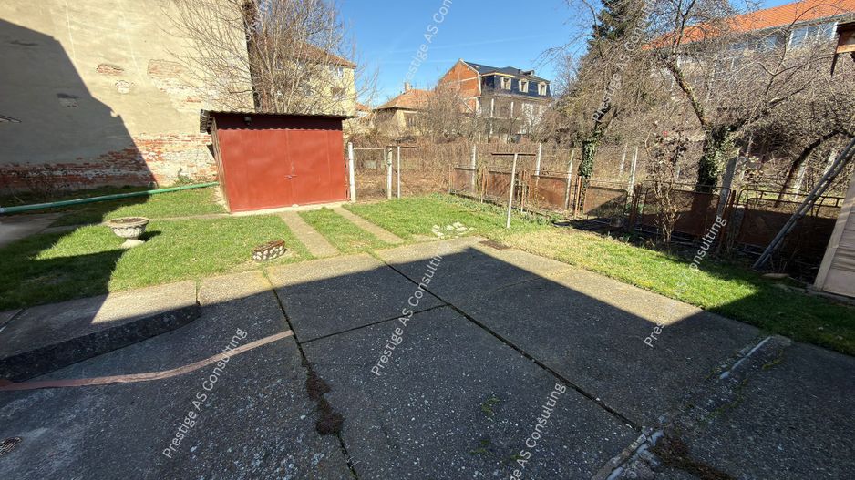 Casa individuala 2 apartamente | 310 mp utili |  clinica / birouri Elisabetin - Poză 20