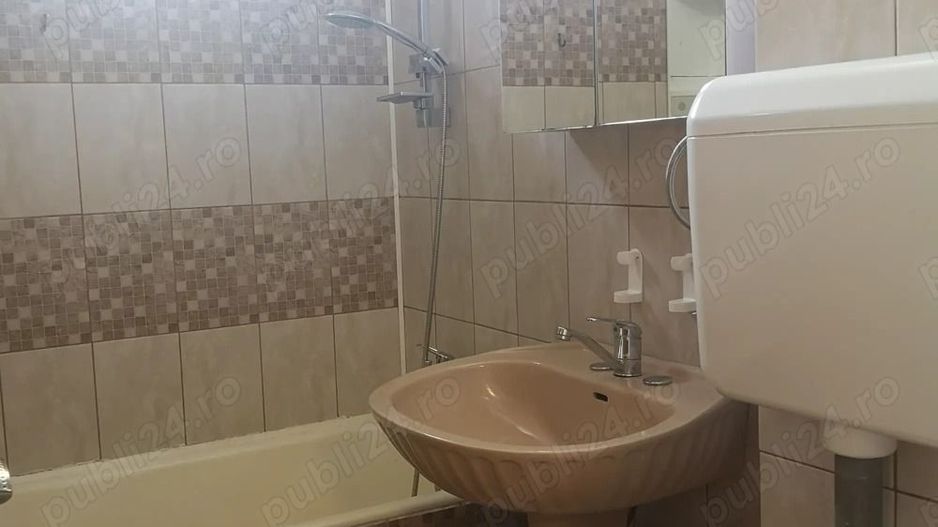 AP. 2 CAMERE DRUMUL TABEREI, BUCATARIE INCHISA, METROU 2 MINUTE - Poză 8