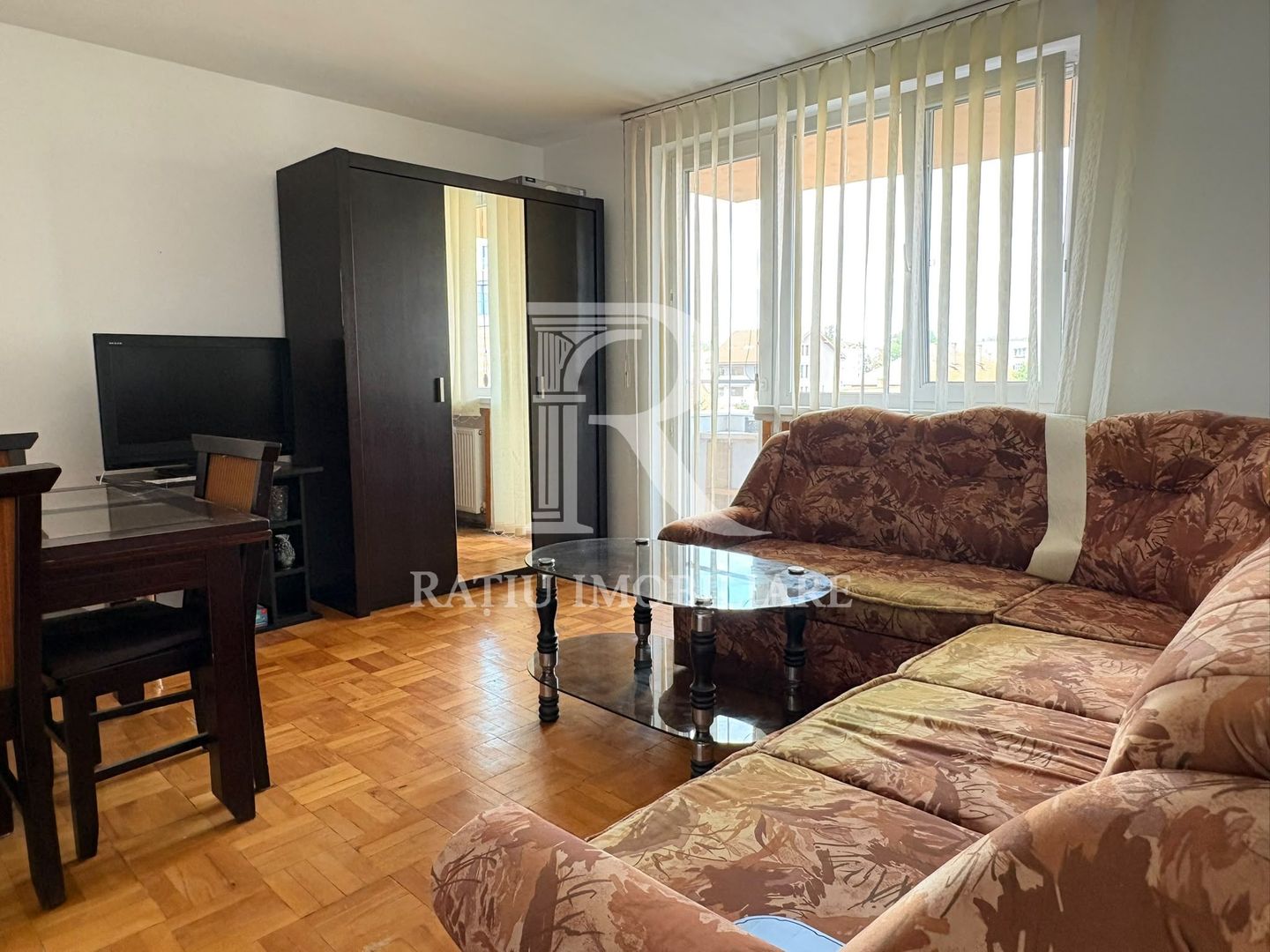 Apartament 3 camere de inchiriat | Zona Centrala | Oradea - Poză 9