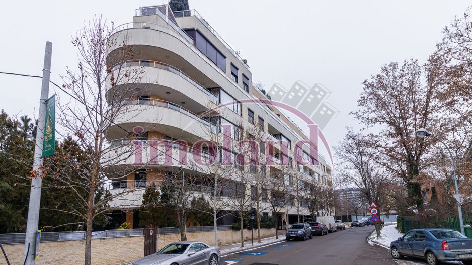 Vanzare- Proprietate splendida cu terasa cu vedere catre parc - Soseaua Nordului - Poză 13