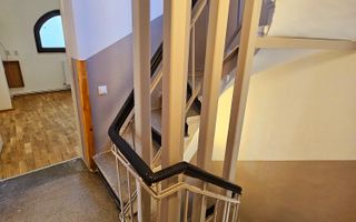 2 Vile Interbelice | Zonă Centrală | Renovate Integral 2024 - Poză 30