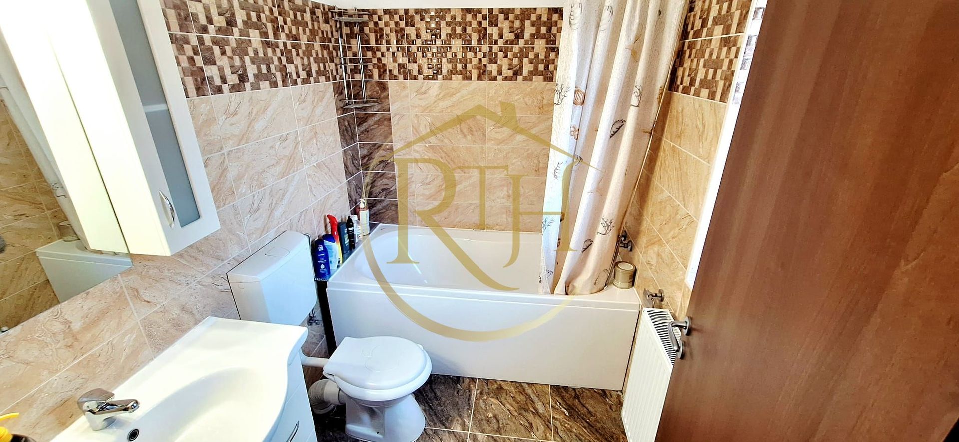 Oferim spre inchiriere, Casa-Duplex cu 4 camere in Dumbravita aproape de Lidl - Poză 18