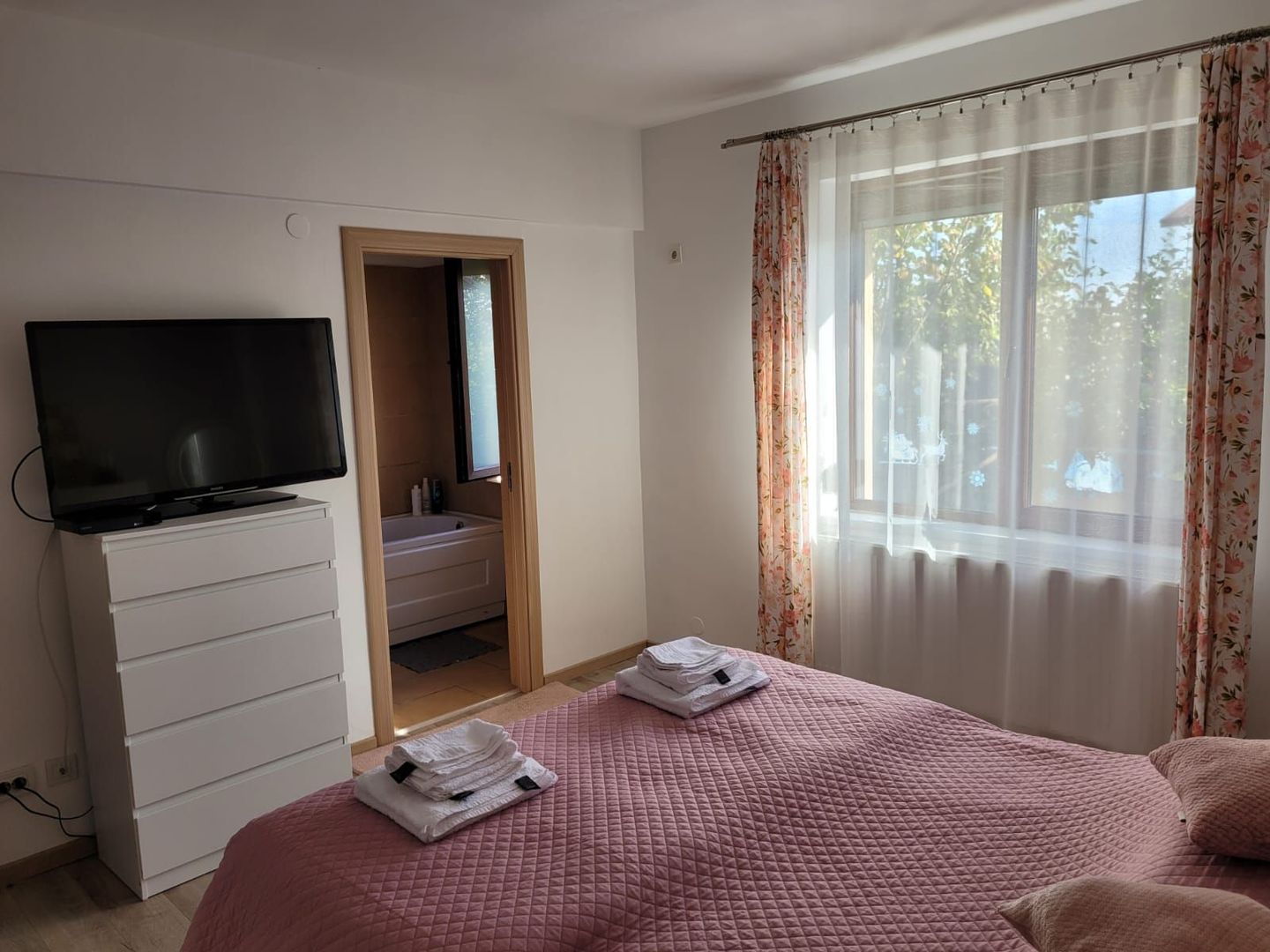 Vila pe parter in complex Good Afternoon Balotesti - Poză 16