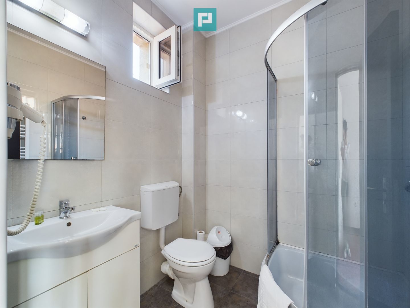 Afacere la Cheie - Hotel 3 Stele în Mamaia Nord - Poză 15