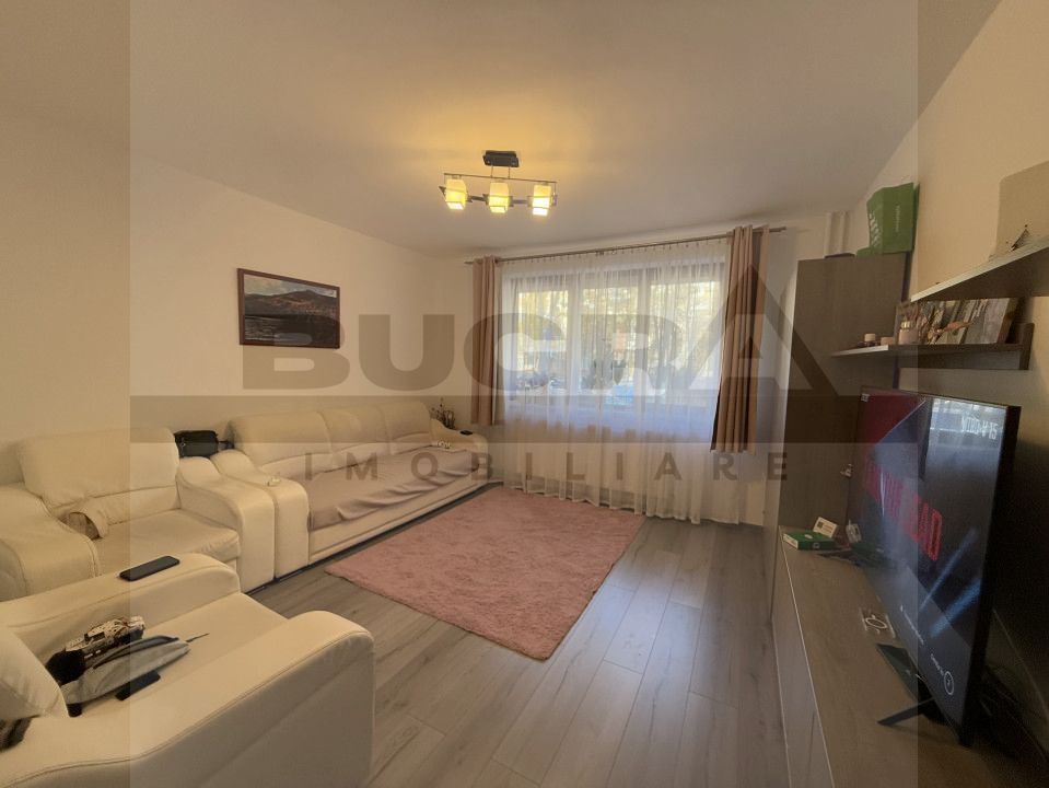 Apartament 2 camere decomandate, 47mp, zona Hotel Royal - Poză 1