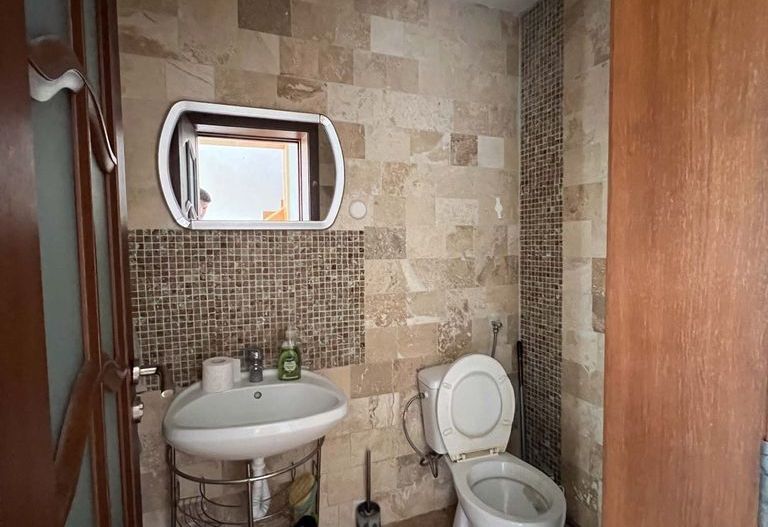 Casă Luminoasă Centura A0 Ideală Familie (Renovare) Echipe Muncitori - Poză 5