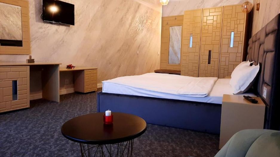 Domeniu turistic, zona pitoreasca, priveliste, aer curat, Fundata, Brasov - Poză 16