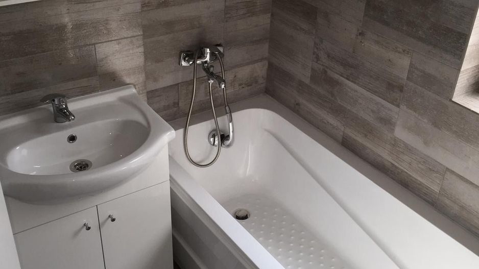 GARSONIERA FERDINAND, BLOC NOU, BUCATARIE DESCHISA, METROU 15 MIN - Poză 9