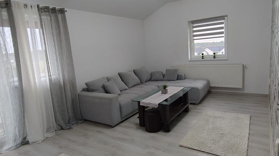 Apartament modern cu 2 camere, Calea Cisnădiei - Poză 1