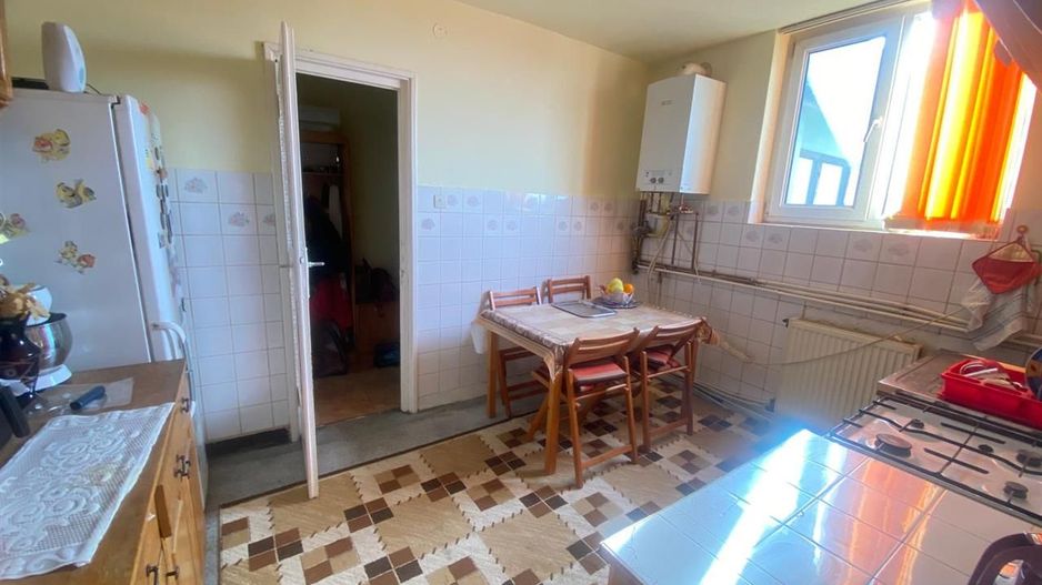 Apartament 3 camere Complex Studentesc - Poză 4
