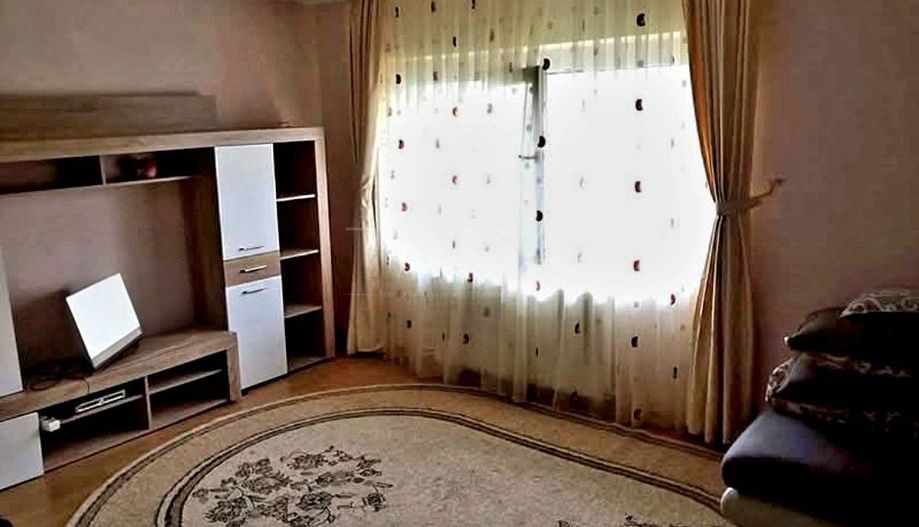 Apartament 3 camere, zona Trandafirilor, Cluj-Napoca, Baciu'. - Poză 1