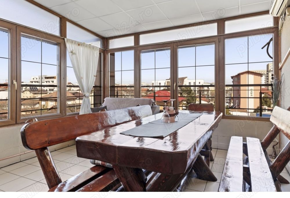 Cladire cu spatiu comercial stradal - Poză 3